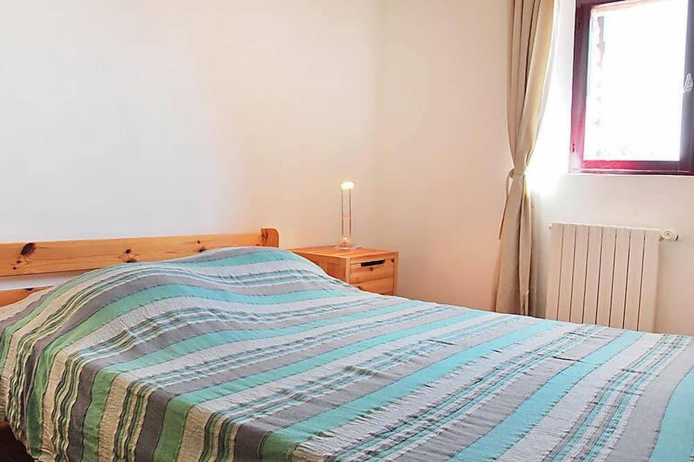 Les Geais by Interhome in Saint-Saturnin-lès-Apt, Parc naturel régional du Luberon