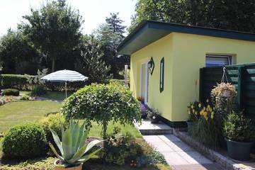 Ferienhaus für 2 Personen, mit Garten in Bergen auf Rügen und Umgebung