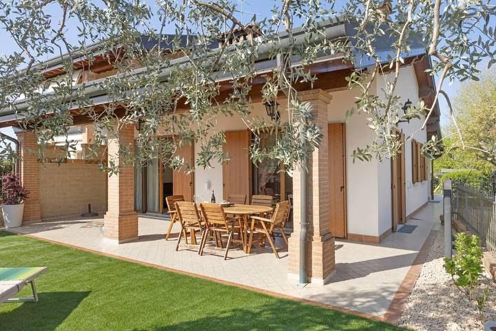 Location de vacances pour 6 personnes, avec Jardin