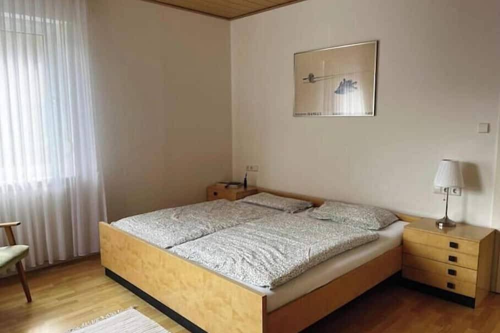 Ganze Wohnung, Schöne Wohnung direkt am Kurwald in Bad Lippspringe, Nordrhein-Westfalen