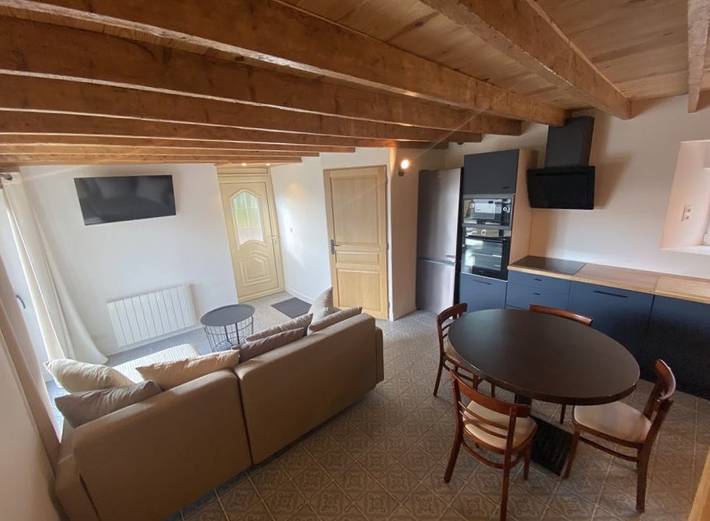 Gîte pour 2 personnes, avec terrasse dans Aure sur Mer - 4