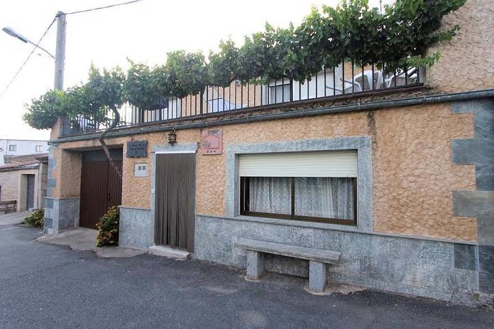 Location de vacances pour 8 personnes, avec Balcon ainsi que Terrasse et Vue à San Miguel de Valero - 2