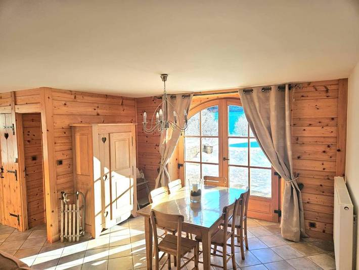 Location de vacances pour 6 personnes, avec vue et jardin à Saint-Laurent-en-Grandvaux - 4