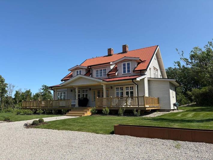 Ferienhaus für 12 Personen, mit Balkon und Terrasse sowie Ausblick in Färgelanda und Umgebung