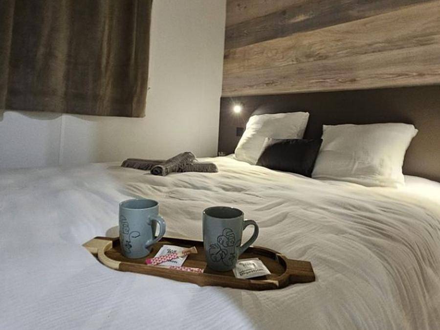 Camping Portes d'Ariège - Studio 2 personnes - studiotel 2 Pers. in Pamiers, Ariège