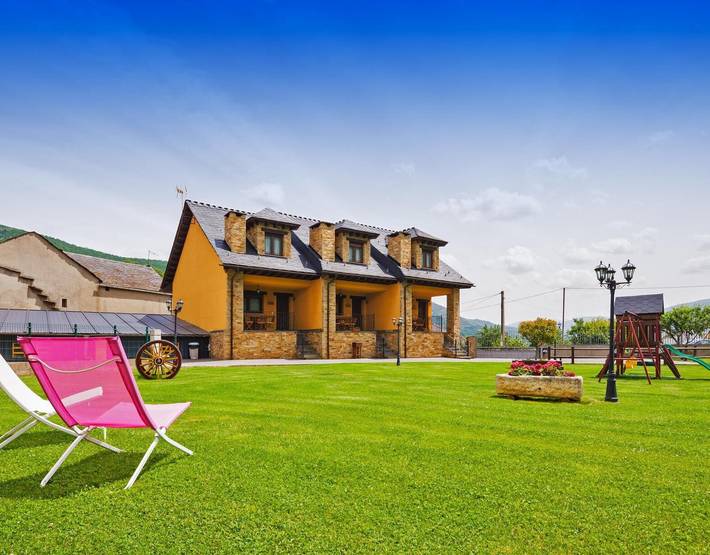 Casa Rural Balagar in Villablino, Valle de Laciana mit Pool in Caboalles de Abajo, Villablino