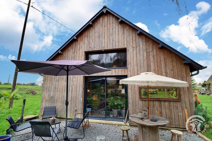 Gîte pour 2 personnes, avec jardin et terrasse à Domalain