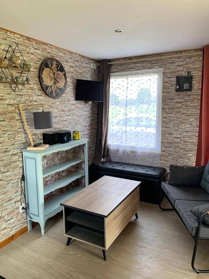 Gîte pour 4 personnes, avec jardin à Lanquais - 2