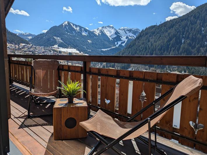 Appartement de vacances pour 15 personnes, avec Balcon et Jardin à Chatel