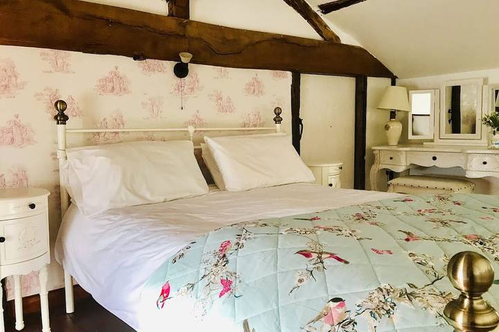 Location de vacances pour 10 personnes, avec jardin ainsi que sauna et piscine dans Moncoutant-sur-Sèvre - 2