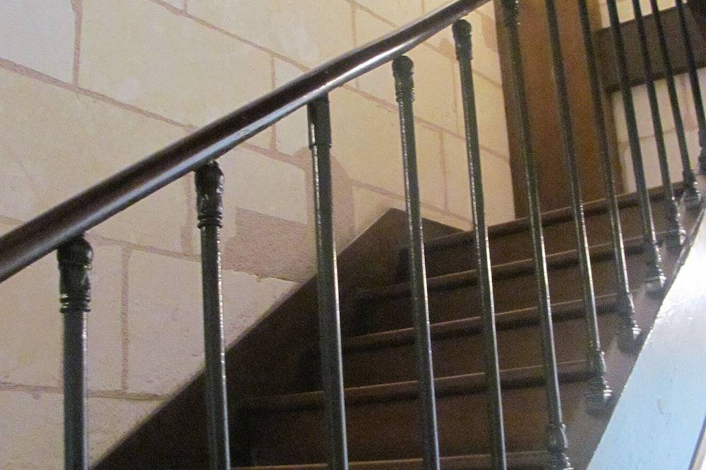 Appartement De Vacances pour 4 Personnes dans Tours, Vallée de la Loire