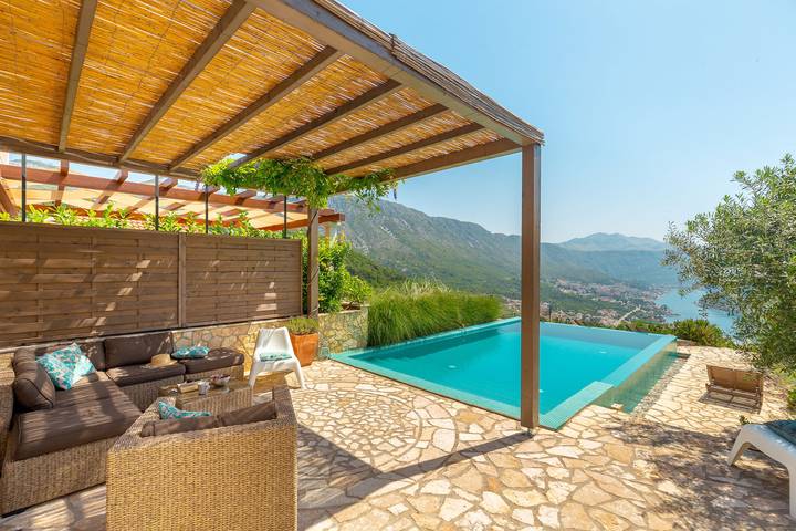 Ferienhaus für 10 Personen, mit Terrasse und Garten sowie Pool in Grad Dubrovnik - 3