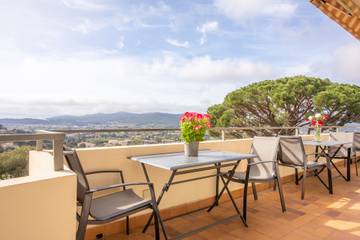 Ferienwohnung für 2 Personen, mit Balkon und Garten in der Provence