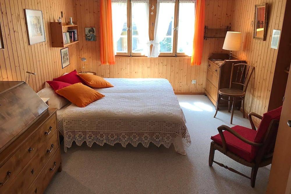 Chalet Alpenblick Apartment, 2 bed rooms, 4 beds in Lauterbrunnen, Grindelwald en omgeving