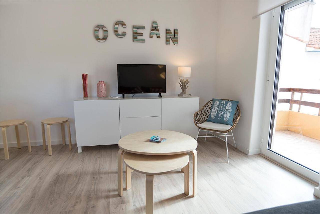 Apartamento inteiro, One-Bedroom Apartment in Silveira (Portugal), Distrito de Lisboa