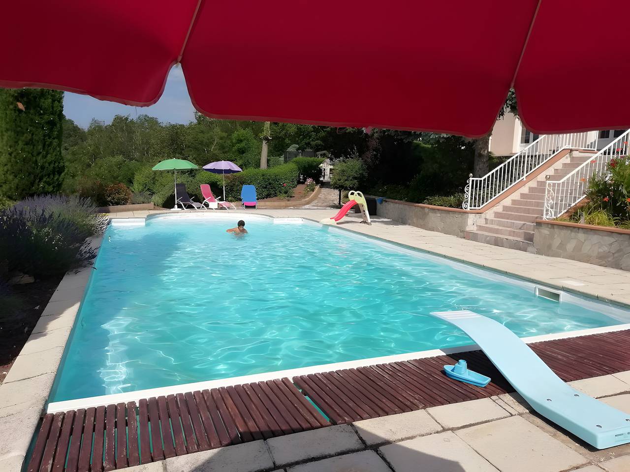 Chambre d’hôtes « Les Issignols » avec vue montagne, Wi-Fi et climatisation in Colombier-le-Vieux, Région de Tournon-sur-Rhône