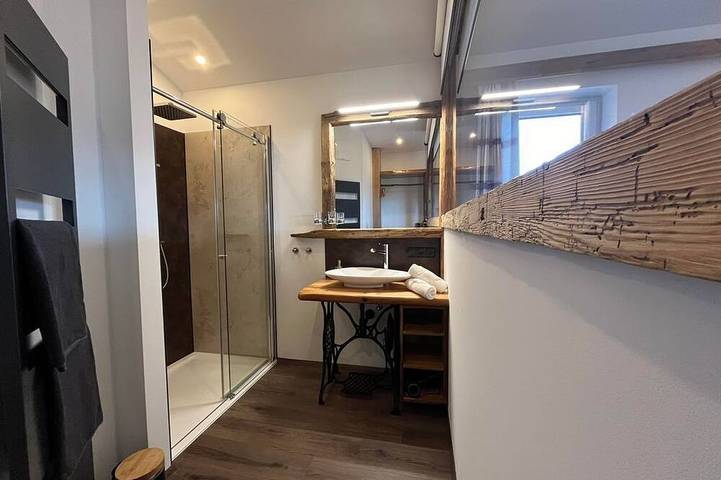 Ferienwohnung für 2 Personen, mit Balkon und Whirlpool in St. Peter am Kammersberg - 3