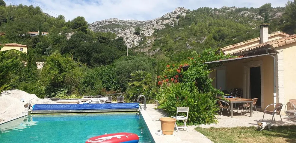 Chalet para 11 personas, con terraza además de piscina y vistas, Se admiten mascotas - 1