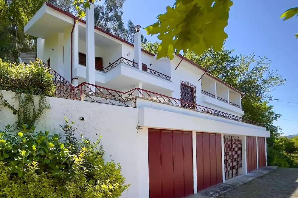 Casa vacanza a Cávado a partire da 216€ a notte