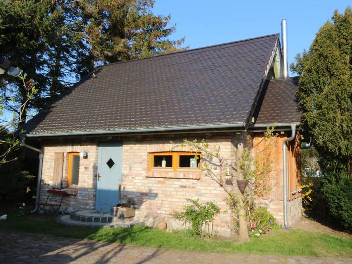 Ferienhaus für 4 Personen, mit Terrasse und Garten in Zempin