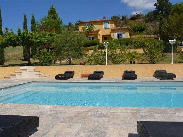 Location de vacances pour 8 personnes, avec Piscine à Saint-Maurice-d'Ardèche
