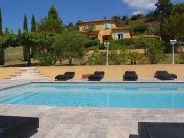 Gîte pour 8 personnes, avec piscine, animaux acceptés à Saint-Maurice-d'Ardèche