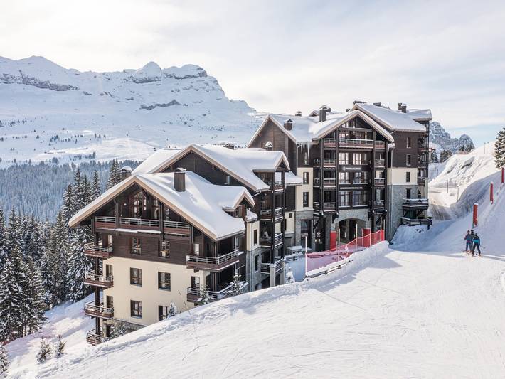 Gîte pour 6 personnes, avec balcon et piscine ainsi que sauna et jacuzzi, animaux acceptés dans Office De Tourisme De Flaine Grand Massif