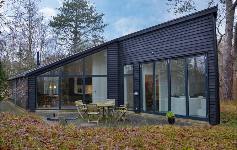 Ferienhaus für 6 Personen, mit Terrasse und Whirlpool