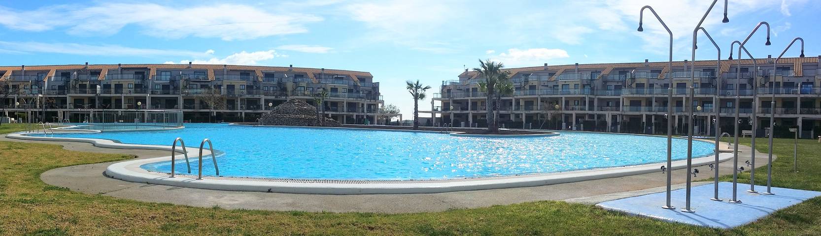 Ganze Wohnung, Gemütliche Wohnung in Castellón mit Gemeinschaftspool, 55 qm in Panoramica Golf (Vinaros), Sant Jordi