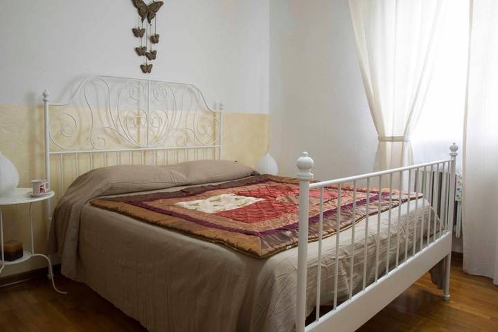 Gîte pour 6 personnes, avec Jardin et Vue à Imola - 2