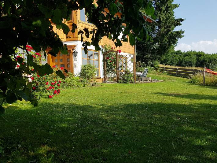 Ferienwohnung für 2 Personen, mit Terrasse und Garten - 1