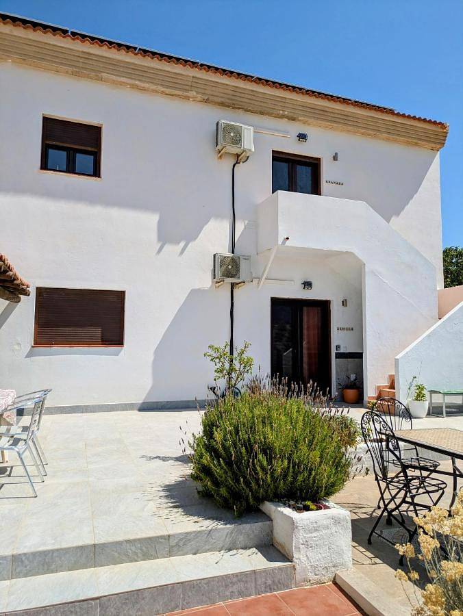 Albergue para 4 personas, con jardín y vistas en Villanueva del Trabuco - 3