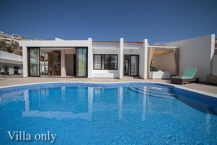 Hotel para 6 personas, con piscina y terraza - 1