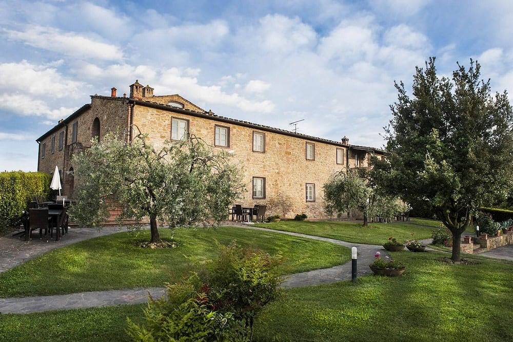 Ganze Wohnung, Fewo in Montaione,familienfreundlich, Kinderbecken,Kinderspielplatz,bis 3 Pers. in Montaione, Florenz Provinz