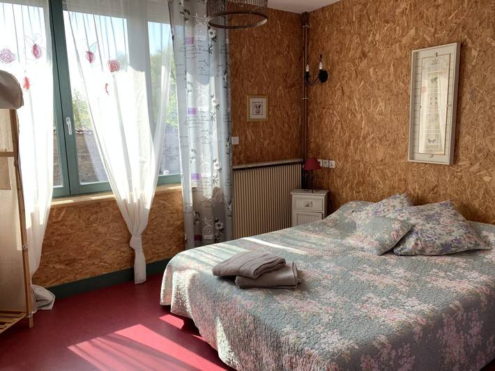 Gîte pour 12 personnes, avec balcon ainsi que piscine et jardin à La Roche-Vineuse - 4