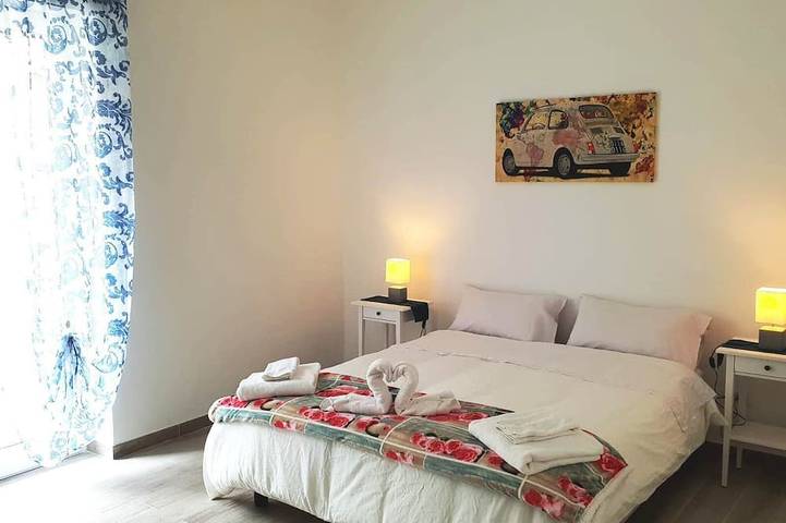 Appartamento intero, 550 Special Home (80 mq. 2 bathrooms) - Rome apartment in Roma, Provincia di Roma