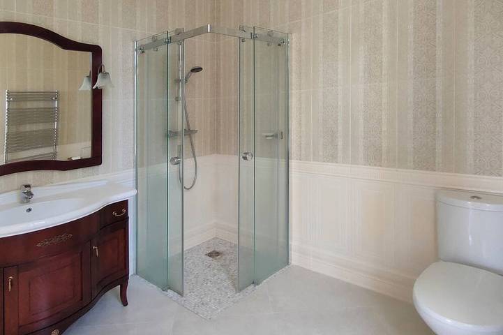 Château pour 15 personnes, avec jardin dans le Puy-de-Dôme - 4