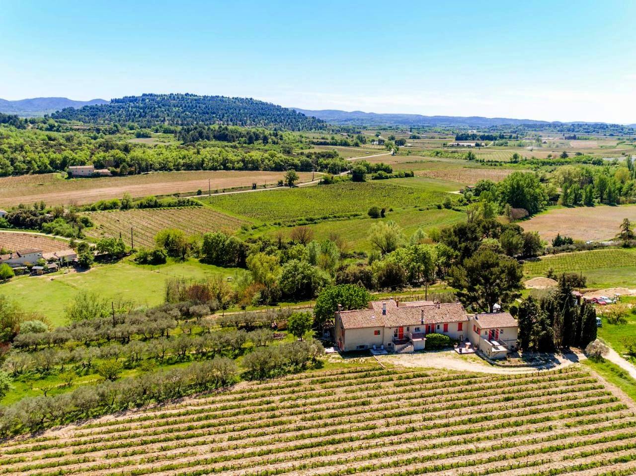 Le Mas de Plein Pagnier in Mazan, Parc naturel régional du Mont-Ventoux