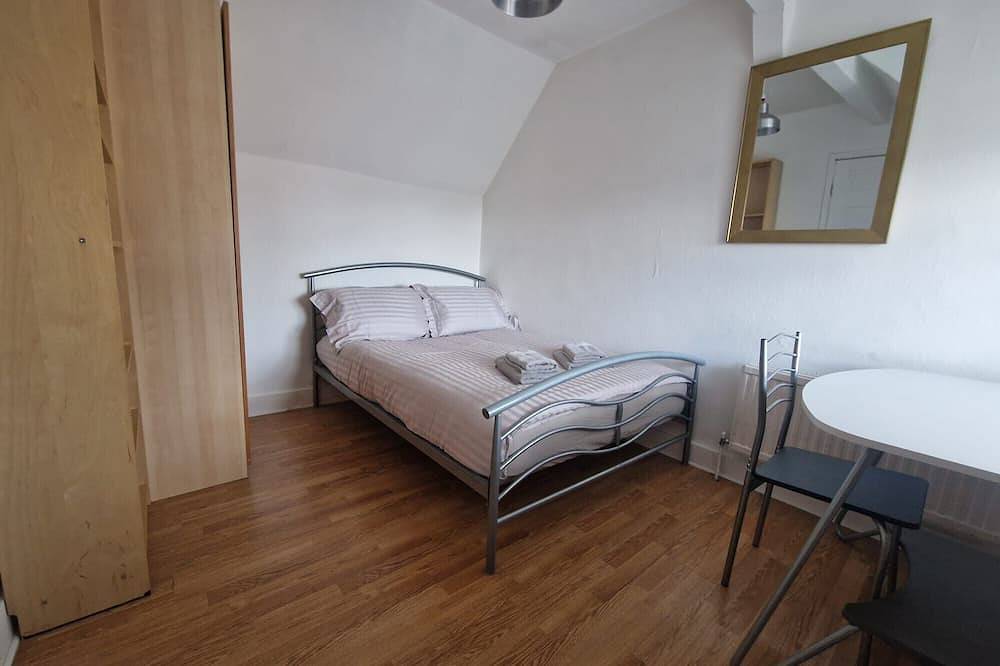 Classy Suite: Private Room in Sheffield Cc in Sheffield, Südliches Yorkshire