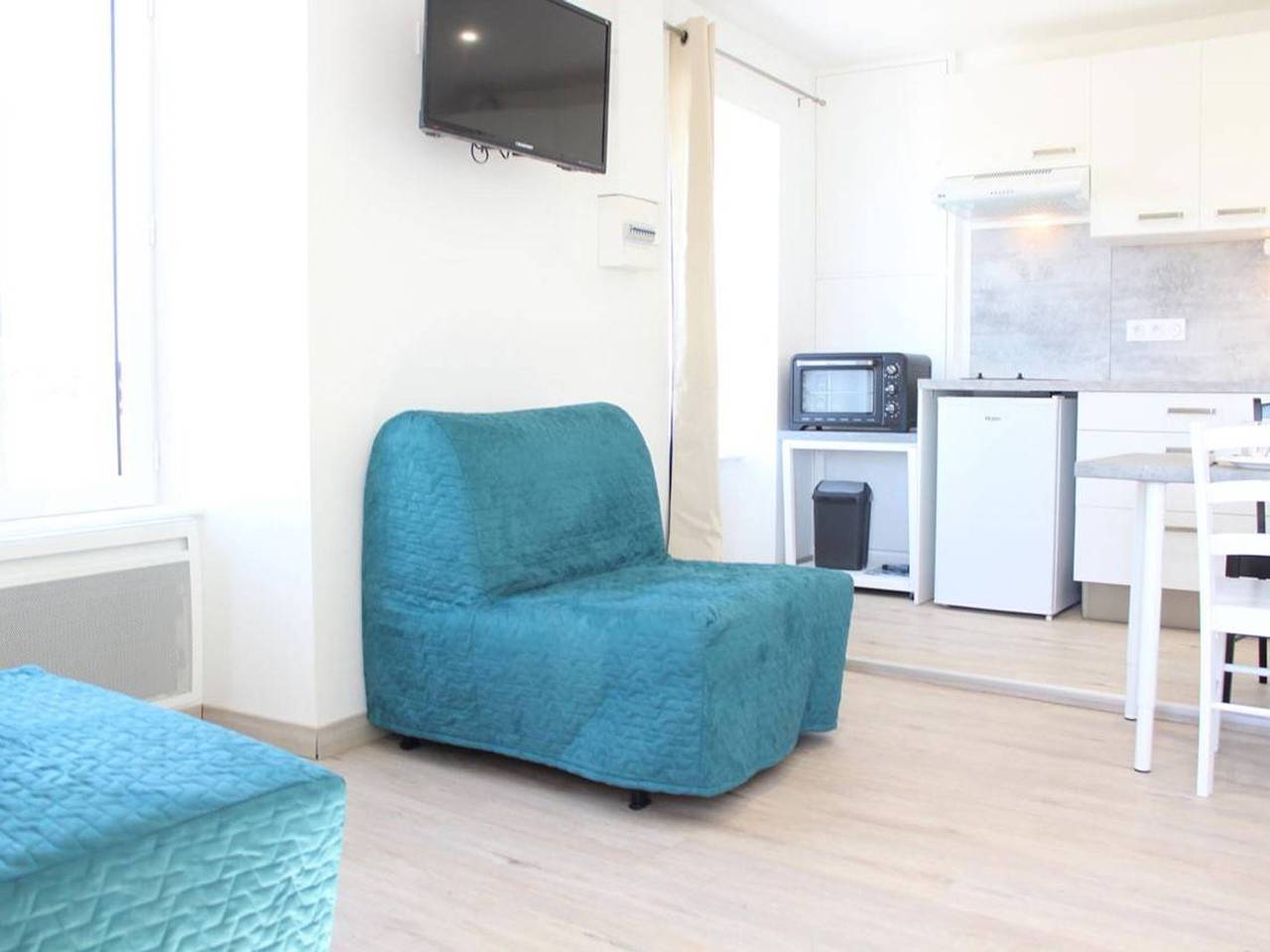 Apartamento entero, Estudio renovado en el corazón de La Rochelle, cerca del puerto in La Rochelle, Región de La Rochelle