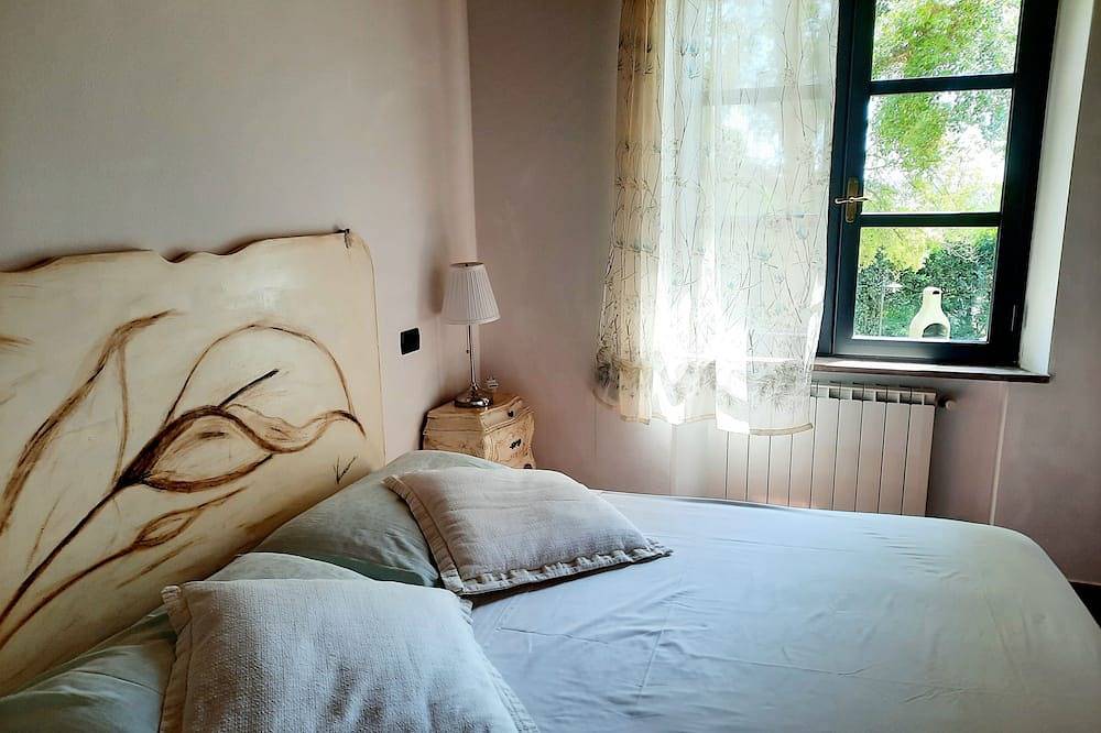2+2 Apartment two room. Tuscany style, near the sea in Riparbella, Etruskische Küste