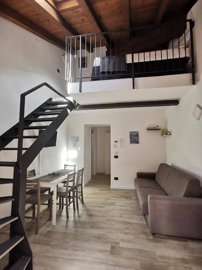 Chambre d’hôte pour 5 personnes, avec terrasse à Lecco - 3