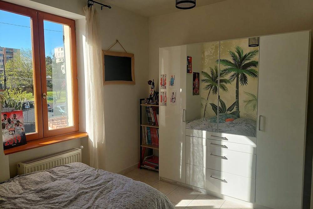 Maison de Village de 70 m2 à 800 Mètres du Centre de Villefranche/saone in Villefranche-sur-Saône, Beaujolais