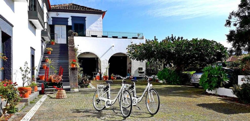Pousada para 4 pessoas, com jardim e vista na Ilha de São Miguel