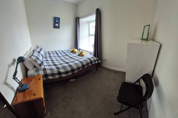 2-Bed Townhouse, Sleeps 4 with Enclosed Garden in Orkney Inseln