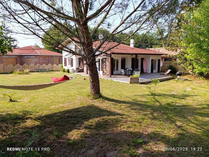 Location de vacances pour 9 personnes, avec terrasse à Mézos - 3