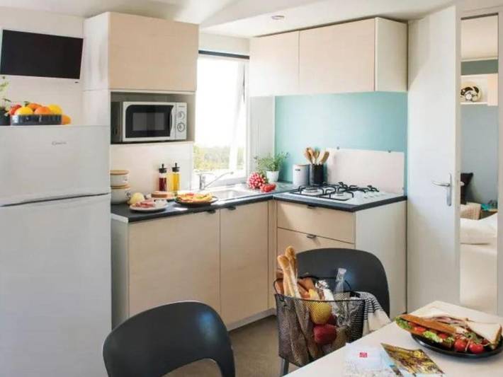 Camping pour 7 personnes, avec terrasse et piscine à Notre-Dame-de-Monts - 3