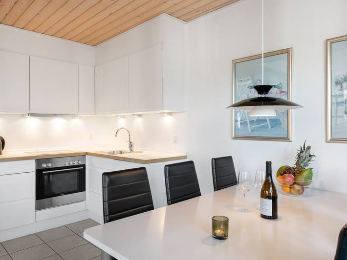 Bungalow für 4 Personen, mit Terrasse und Sauna sowie Balkon/Terrasse in Dänemark - 3