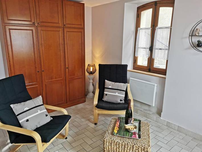 Gîte pour 2 personnes, avec terrasse, animaux acceptés à Blars - 4