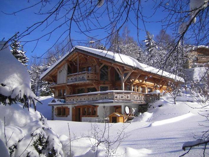 Chalet pour 12 personnes, avec Balcon et Terrasse dans Les Carroz